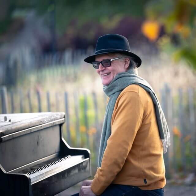 Trubaduuri Tero Kuparisen kappaleen "Viimeisen kerran" kansikuva